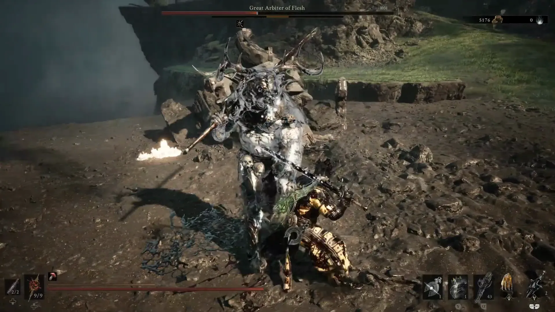 The Iconoclast striking the Great Arbiter of Flesh while Bloodcurse is active